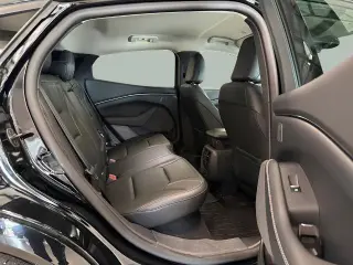 Ford Mustang Mach-E 2025 AWD Premium 4 puertas SUV