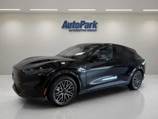 Ford Mustang Mach-E 2025 AWD Premium 4 puertas SUV