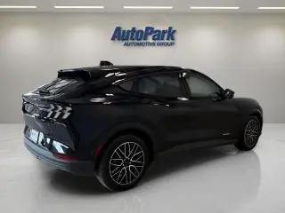 Ford Mustang Mach-E 2025 AWD Premium 4 puertas SUV