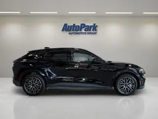 Ford Mustang Mach-E 2025 AWD Premium 4 puertas SUV
