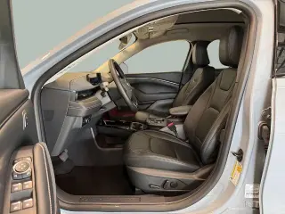 Ford Mustang Mach-E 2025 AWD Premium 4 puertas SUV