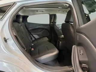 Ford Mustang Mach-E 2025 AWD Premium 4 puertas SUV