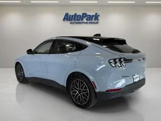 Ford Mustang Mach-E 2025 AWD Premium 4 puertas SUV