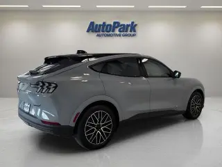 Ford Mustang Mach-E 2025 AWD Premium 4 puertas SUV