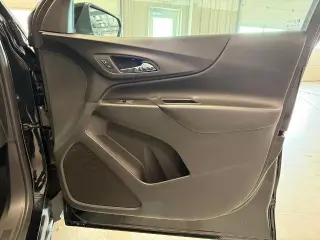 Chevrolet Equinox 2024 4x4 LT 4 puertas SUV con paquete 1LT