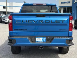 Chevrolet Silverado 1500 2024 4x2 Custom 4dr Crew Cab 5.8 ft. SB