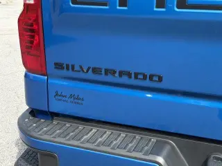 Chevrolet Silverado 1500 2024 4x2 Custom 4dr Crew Cab 5.8 ft. SB