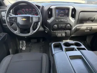 Chevrolet Silverado 1500 2024 4x2 Custom 4dr Crew Cab 5.8 ft. SB