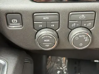 Chevrolet Silverado 1500 2026 4x4 LT 4p. Cabina de tripulación 5.8 ft. SB con 1LT