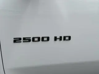 Chevrolet Silverado 2500HD 2024 4x4 Custom 4dr Crew Cab SB