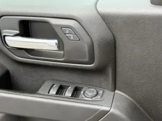 Chevrolet Silverado 2500HD 2024 4x4 Custom 4dr Crew Cab SB