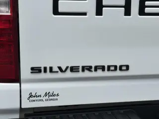 Chevrolet Silverado 2500HD 2024 4x4 Custom 4dr Crew Cab SB
