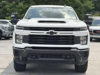 Chevrolet Silverado 2500HD 2024 4x4 Custom 4dr Crew Cab SB