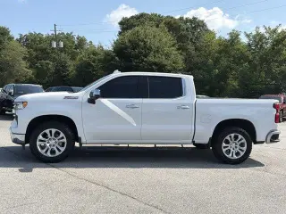 Chevrolet Silverado 1500 2024 4x4 LTZ 4p Cab Crew 5.8 ft. SB