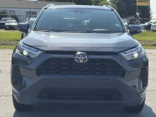 Toyota RAV4 2024 XLE 4p SUV