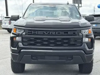 Chevrolet Silverado 1500 2024 4x4 Custom Trail Boss 4p Crew Cab 5.8 ft. SB