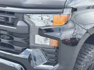 Chevrolet Silverado 1500 2024 4x4 Custom Trail Boss 4p Crew Cab 5.8 ft. SB