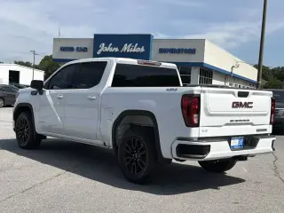 GMC Sierra 1500 2022 4x4 Elevation 4p Cabin de Tripulacion 5.8 pies BA