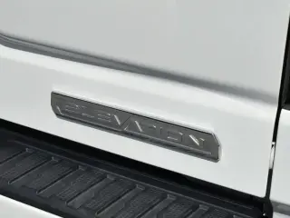 GMC Sierra 1500 2022 4x4 Elevation 4p Cabin de Tripulacion 5.8 pies BA