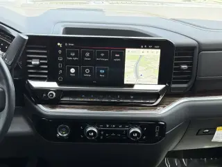 GMC Sierra 1500 2022 4x4 Elevation 4p Cabin de Tripulacion 5.8 pies BA
