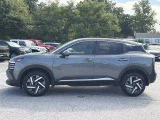Nissan Kicks 2025 SV 4dr Crossover