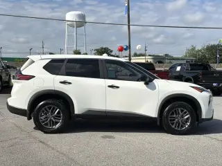 Nissan Rogue 2026 S 4p Crossover