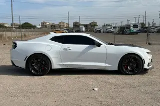 Chevrolet Camaro 2022 SS 2 puertas Cupé con paquete 1SS