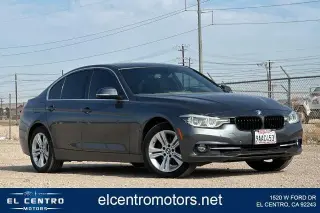 BMW Serie 3 2018 330i Sedán 4p