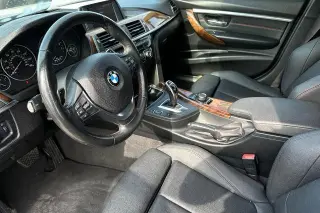 BMW Serie 3 2018 330i Sedán 4p