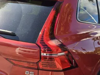 Volvo XC60 2023 B5 Plus Tema Oscuro SUV de 4 puertas