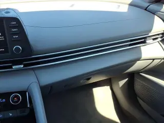 Hyundai ELANTRA 2026 SEL Sport Premium 4dr Sedan