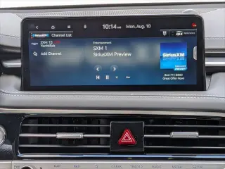 Genesis G70 2025 2.5T Estándar Sedán 4 puertas