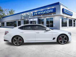Genesis G70 2025 2.5T Estándar Sedán 4 puertas