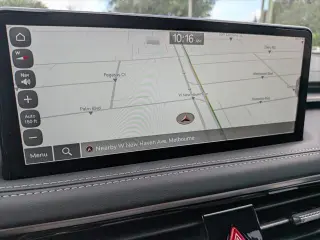 Genesis G70 2025 2.5T Estándar Sedán 4 puertas