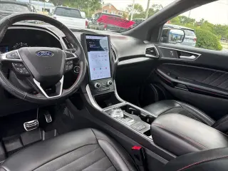 Ford Edge 2024 AWD SEL 4 puertas SUV