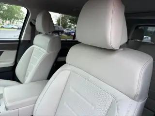 Hyundai SANTA FE 2025 AWD Calligraphy SUV de 4 puertas