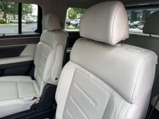 Hyundai SANTA FE 2025 AWD Calligraphy SUV de 4 puertas
