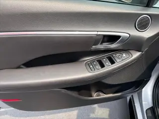 Hyundai SONATA 2023 SEL sedán 4 puertas
