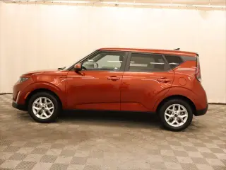 Kia Soul 2024 LX 4p Crossover