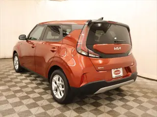 Kia Soul 2024 LX 4p Crossover