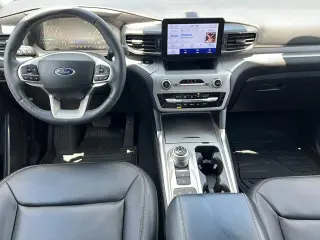 Ford Explorer 2023 XLT 4 puertas SUV
