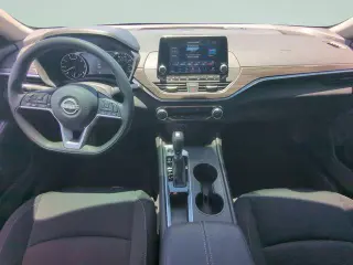Nissan Altima 2025 2.5 SV 4p Sedan