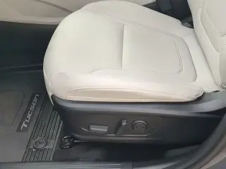 Hyundai TUCSON 2025 SEL Convenience 4p SUV
