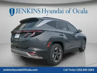 Hyundai TUCSON 2025 SEL Convenience 4p SUV