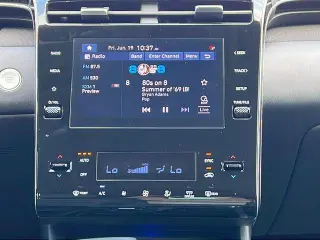 Hyundai TUCSON 2023 SEL SUV 4 puertas