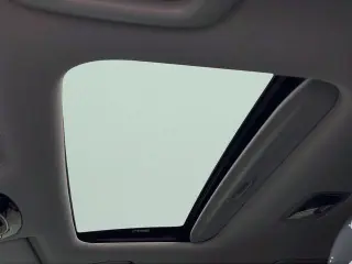 Hyundai TUCSON 2023 SEL SUV 4 puertas