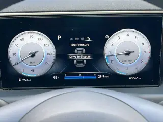 Hyundai TUCSON 2023 SEL SUV 4 puertas