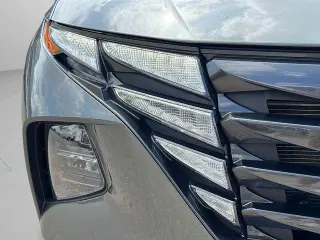 Hyundai TUCSON 2023 SEL SUV 4 puertas
