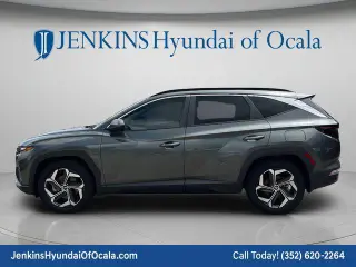 Hyundai TUCSON 2023 SEL SUV 4 puertas