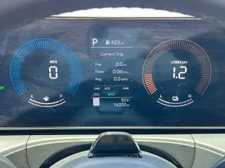 Hyundai SANTA FE Híbrido 2025 SEL SUV 4 puertas